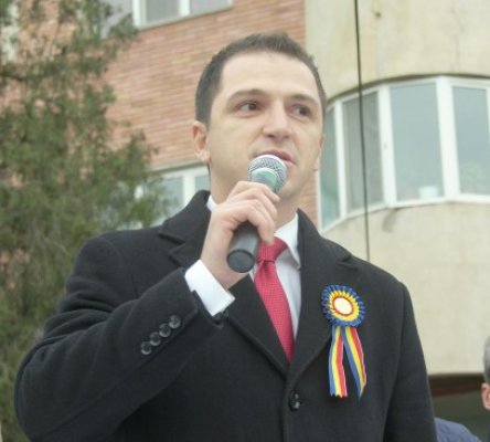 Tararache, scrisoare deschisă în atenţia lui Mazăre şi Constantinescu